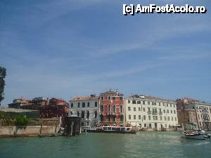 [P11] Canal Grande » foto by marocanu21
 - 
<span class="allrVoted glyphicon glyphicon-heart hidden" id="av410688"></span>
<a class="m-l-10 hidden" id="sv410688" onclick="voting_Foto_DelVot(,410688,1229)" role="button">șterge vot <span class="glyphicon glyphicon-remove"></span></a>
<a id="v9410688" class=" c-red"  onclick="voting_Foto_SetVot(410688)" role="button"><span class="glyphicon glyphicon-heart-empty"></span> <b>LIKE</b> = Votează poza</a> <img class="hidden"  id="f410688W9" src="/imagini/loader.gif" border="0" /><span class="AjErrMes hidden" id="e410688ErM"></span>