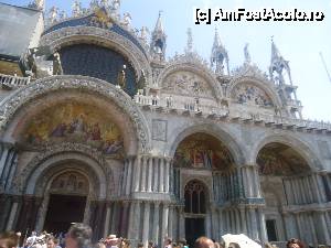 [P22] Basilica San Marco-o arhitectura extraordinara!  » foto by marocanu21
 - 
<span class="allrVoted glyphicon glyphicon-heart hidden" id="av410699"></span>
<a class="m-l-10 hidden" id="sv410699" onclick="voting_Foto_DelVot(,410699,1229)" role="button">șterge vot <span class="glyphicon glyphicon-remove"></span></a>
<a id="v9410699" class=" c-red"  onclick="voting_Foto_SetVot(410699)" role="button"><span class="glyphicon glyphicon-heart-empty"></span> <b>LIKE</b> = Votează poza</a> <img class="hidden"  id="f410699W9" src="/imagini/loader.gif" border="0" /><span class="AjErrMes hidden" id="e410699ErM"></span>