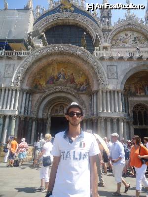 [P23] Basilica San Marco » foto by marocanu21
 - 
<span class="allrVoted glyphicon glyphicon-heart hidden" id="av410700"></span>
<a class="m-l-10 hidden" id="sv410700" onclick="voting_Foto_DelVot(,410700,1229)" role="button">șterge vot <span class="glyphicon glyphicon-remove"></span></a>
<a id="v9410700" class=" c-red"  onclick="voting_Foto_SetVot(410700)" role="button"><span class="glyphicon glyphicon-heart-empty"></span> <b>LIKE</b> = Votează poza</a> <img class="hidden"  id="f410700W9" src="/imagini/loader.gif" border="0" /><span class="AjErrMes hidden" id="e410700ErM"></span>