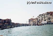 [P01] VENETIA - CANAL GRANDE » foto by relu1988
 - 
<span class="allrVoted glyphicon glyphicon-heart hidden" id="av61728"></span>
<a class="m-l-10 hidden" id="sv61728" onclick="voting_Foto_DelVot(,61728,1229)" role="button">șterge vot <span class="glyphicon glyphicon-remove"></span></a>
<a id="v961728" class=" c-red"  onclick="voting_Foto_SetVot(61728)" role="button"><span class="glyphicon glyphicon-heart-empty"></span> <b>LIKE</b> = Votează poza</a> <img class="hidden"  id="f61728W9" src="/imagini/loader.gif" border="0" /><span class="AjErrMes hidden" id="e61728ErM"></span>