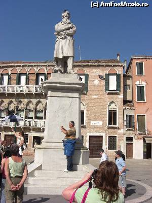 [P17] Statuia lui Nicolo Tommaseo din Campo Stefano.  » foto by Yersinia Pestis
 - 
<span class="allrVoted glyphicon glyphicon-heart hidden" id="av562374"></span>
<a class="m-l-10 hidden" id="sv562374" onclick="voting_Foto_DelVot(,562374,1229)" role="button">șterge vot <span class="glyphicon glyphicon-remove"></span></a>
<a id="v9562374" class=" c-red"  onclick="voting_Foto_SetVot(562374)" role="button"><span class="glyphicon glyphicon-heart-empty"></span> <b>LIKE</b> = Votează poza</a> <img class="hidden"  id="f562374W9" src="/imagini/loader.gif" border="0" /><span class="AjErrMes hidden" id="e562374ErM"></span>