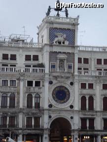 [P25] Italia - Venetia - Piazza San Marco - Turnul cu ceas » foto by Diaura*
 - 
<span class="allrVoted glyphicon glyphicon-heart hidden" id="av373638"></span>
<a class="m-l-10 hidden" id="sv373638" onclick="voting_Foto_DelVot(,373638,1229)" role="button">șterge vot <span class="glyphicon glyphicon-remove"></span></a>
<a id="v9373638" class=" c-red"  onclick="voting_Foto_SetVot(373638)" role="button"><span class="glyphicon glyphicon-heart-empty"></span> <b>LIKE</b> = Votează poza</a> <img class="hidden"  id="f373638W9" src="/imagini/loader.gif" border="0" /><span class="AjErrMes hidden" id="e373638ErM"></span>