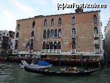 [P70] Veneția, Canal Grande : Palazzo Gritti » foto by mariana.olaru
 - 
<span class="allrVoted glyphicon glyphicon-heart hidden" id="av185624"></span>
<a class="m-l-10 hidden" id="sv185624" onclick="voting_Foto_DelVot(,185624,1229)" role="button">șterge vot <span class="glyphicon glyphicon-remove"></span></a>
<a id="v9185624" class=" c-red"  onclick="voting_Foto_SetVot(185624)" role="button"><span class="glyphicon glyphicon-heart-empty"></span> <b>LIKE</b> = Votează poza</a> <img class="hidden"  id="f185624W9" src="/imagini/loader.gif" border="0" /><span class="AjErrMes hidden" id="e185624ErM"></span>