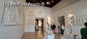 [P63] Muzeul Correr, Orfeu și Euridice (Canova) » foto by irinad
 - 
<span class="allrVoted glyphicon glyphicon-heart hidden" id="av1480153"></span>
<a class="m-l-10 hidden" id="sv1480153" onclick="voting_Foto_DelVot(,1480153,1229)" role="button">șterge vot <span class="glyphicon glyphicon-remove"></span></a>
<a id="v91480153" class=" c-red"  onclick="voting_Foto_SetVot(1480153)" role="button"><span class="glyphicon glyphicon-heart-empty"></span> <b>LIKE</b> = Votează poza</a> <img class="hidden"  id="f1480153W9" src="/imagini/loader.gif" border="0" /><span class="AjErrMes hidden" id="e1480153ErM"></span>