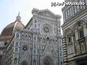 [P01] Santa Maria del Fiore, Florenta » foto by vlado2
 - 
<span class="allrVoted glyphicon glyphicon-heart hidden" id="av476849"></span>
<a class="m-l-10 hidden" id="sv476849" onclick="voting_Foto_DelVot(,476849,1230)" role="button">șterge vot <span class="glyphicon glyphicon-remove"></span></a>
<a id="v9476849" class=" c-red"  onclick="voting_Foto_SetVot(476849)" role="button"><span class="glyphicon glyphicon-heart-empty"></span> <b>LIKE</b> = Votează poza</a> <img class="hidden"  id="f476849W9" src="/imagini/loader.gif" border="0" /><span class="AjErrMes hidden" id="e476849ErM"></span>