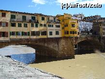 [P21] Florenta-Ponte Vecchio- vazut  ziua de pe calalat mal » foto by Diaura*
 - 
<span class="allrVoted glyphicon glyphicon-heart hidden" id="av142678"></span>
<a class="m-l-10 hidden" id="sv142678" onclick="voting_Foto_DelVot(,142678,1230)" role="button">șterge vot <span class="glyphicon glyphicon-remove"></span></a>
<a id="v9142678" class=" c-red"  onclick="voting_Foto_SetVot(142678)" role="button"><span class="glyphicon glyphicon-heart-empty"></span> <b>LIKE</b> = Votează poza</a> <img class="hidden"  id="f142678W9" src="/imagini/loader.gif" border="0" /><span class="AjErrMes hidden" id="e142678ErM"></span>