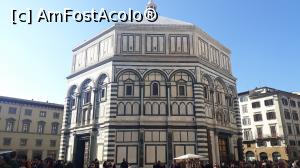 P18 [MAR-2019] Piazza del Duomo, Baptisteriul. 