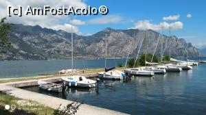 [P14] Garda Lake » foto by johnnybegoode
 - 
<span class="allrVoted glyphicon glyphicon-heart hidden" id="av993638"></span>
<a class="m-l-10 hidden" id="sv993638" onclick="voting_Foto_DelVot(,993638,1233)" role="button">șterge vot <span class="glyphicon glyphicon-remove"></span></a>
<a id="v9993638" class=" c-red"  onclick="voting_Foto_SetVot(993638)" role="button"><span class="glyphicon glyphicon-heart-empty"></span> <b>LIKE</b> = Votează poza</a> <img class="hidden"  id="f993638W9" src="/imagini/loader.gif" border="0" /><span class="AjErrMes hidden" id="e993638ErM"></span>