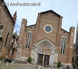 [P39] Basilica di Santa Anastasia » foto by Carmen Ion
 - 
<span class="allrVoted glyphicon glyphicon-heart hidden" id="av1547944"></span>
<a class="m-l-10 hidden" id="sv1547944" onclick="voting_Foto_DelVot(,1547944,1233)" role="button">șterge vot <span class="glyphicon glyphicon-remove"></span></a>
<a id="v91547944" class=" c-red"  onclick="voting_Foto_SetVot(1547944)" role="button"><span class="glyphicon glyphicon-heart-empty"></span> <b>LIKE</b> = Votează poza</a> <img class="hidden"  id="f1547944W9" src="/imagini/loader.gif" border="0" /><span class="AjErrMes hidden" id="e1547944ErM"></span>