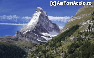 [P03] Matterhorn, vedere din Zermatt.  » foto by Iulian-007
 - 
<span class="allrVoted glyphicon glyphicon-heart hidden" id="av500114"></span>
<a class="m-l-10 hidden" id="sv500114" onclick="voting_Foto_DelVot(,500114,1236)" role="button">șterge vot <span class="glyphicon glyphicon-remove"></span></a>
<a id="v9500114" class=" c-red"  onclick="voting_Foto_SetVot(500114)" role="button"><span class="glyphicon glyphicon-heart-empty"></span> <b>LIKE</b> = Votează poza</a> <img class="hidden"  id="f500114W9" src="/imagini/loader.gif" border="0" /><span class="AjErrMes hidden" id="e500114ErM"></span>