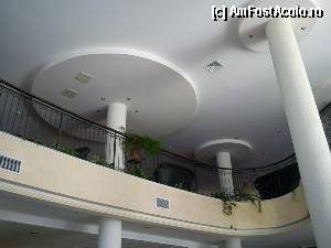 [P09] interior hotel elena » foto by andrei_cj*
 - 
<span class="allrVoted glyphicon glyphicon-heart hidden" id="av346139"></span>
<a class="m-l-10 hidden" id="sv346139" onclick="voting_Foto_DelVot(,346139,1259)" role="button">șterge vot <span class="glyphicon glyphicon-remove"></span></a>
<a id="v9346139" class=" c-red"  onclick="voting_Foto_SetVot(346139)" role="button"><span class="glyphicon glyphicon-heart-empty"></span> <b>LIKE</b> = Votează poza</a> <img class="hidden"  id="f346139W9" src="/imagini/loader.gif" border="0" /><span class="AjErrMes hidden" id="e346139ErM"></span>