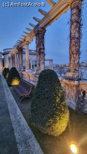 [P39] La pas prin Budapesta » foto by robert
 - 
<span class="allrVoted glyphicon glyphicon-heart hidden" id="av1508611"></span>
<a class="m-l-10 hidden" id="sv1508611" onclick="voting_Foto_DelVot(,1508611,1275)" role="button">șterge vot <span class="glyphicon glyphicon-remove"></span></a>
<a id="v91508611" class=" c-red"  onclick="voting_Foto_SetVot(1508611)" role="button"><span class="glyphicon glyphicon-heart-empty"></span> <b>LIKE</b> = Votează poza</a> <img class="hidden"  id="f1508611W9" src="/imagini/loader.gif" border="0" /><span class="AjErrMes hidden" id="e1508611ErM"></span>