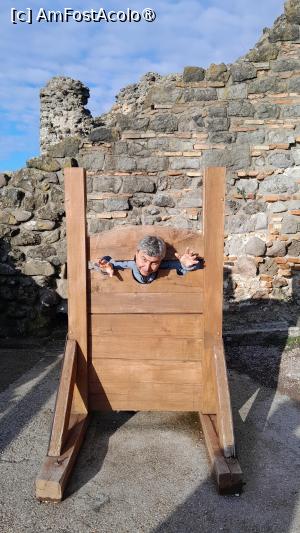 [P25] Visegrad fortareata, JC la ghilotina! » foto by Yolanda
 - 
<span class="allrVoted glyphicon glyphicon-heart hidden" id="av1511980"></span>
<a class="m-l-10 hidden" id="sv1511980" onclick="voting_Foto_DelVot(,1511980,1275)" role="button">șterge vot <span class="glyphicon glyphicon-remove"></span></a>
<a id="v91511980" class=" c-red"  onclick="voting_Foto_SetVot(1511980)" role="button"><span class="glyphicon glyphicon-heart-empty"></span> <b>LIKE</b> = Votează poza</a> <img class="hidden"  id="f1511980W9" src="/imagini/loader.gif" border="0" /><span class="AjErrMes hidden" id="e1511980ErM"></span>