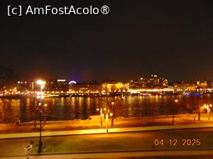 [P44] vedere panoramica din Citadela spre Dunare » foto by Yolanda
 - 
<span class="allrVoted glyphicon glyphicon-heart hidden" id="av1511999"></span>
<a class="m-l-10 hidden" id="sv1511999" onclick="voting_Foto_DelVot(,1511999,1275)" role="button">șterge vot <span class="glyphicon glyphicon-remove"></span></a>
<a id="v91511999" class=" c-red"  onclick="voting_Foto_SetVot(1511999)" role="button"><span class="glyphicon glyphicon-heart-empty"></span> <b>LIKE</b> = Votează poza</a> <img class="hidden"  id="f1511999W9" src="/imagini/loader.gif" border="0" /><span class="AjErrMes hidden" id="e1511999ErM"></span>