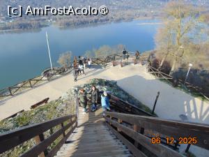 [P89] vedere spre scara de acces în fortareata Visegrad » foto by Yolanda
 - 
<span class="allrVoted glyphicon glyphicon-heart hidden" id="av1512044"></span>
<a class="m-l-10 hidden" id="sv1512044" onclick="voting_Foto_DelVot(,1512044,1275)" role="button">șterge vot <span class="glyphicon glyphicon-remove"></span></a>
<a id="v91512044" class=" c-red"  onclick="voting_Foto_SetVot(1512044)" role="button"><span class="glyphicon glyphicon-heart-empty"></span> <b>LIKE</b> = Votează poza</a> <img class="hidden"  id="f1512044W9" src="/imagini/loader.gif" border="0" /><span class="AjErrMes hidden" id="e1512044ErM"></span>