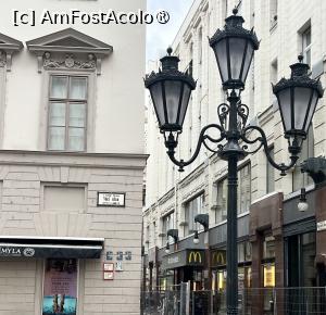 [P17] Vaci utca » foto by raluca banu
 - 
<span class="allrVoted glyphicon glyphicon-heart hidden" id="av1478026"></span>
<a class="m-l-10 hidden" id="sv1478026" onclick="voting_Foto_DelVot(,1478026,1275)" role="button">șterge vot <span class="glyphicon glyphicon-remove"></span></a>
<a id="v91478026" class=" c-red"  onclick="voting_Foto_SetVot(1478026)" role="button"><span class="glyphicon glyphicon-heart-empty"></span> <b>LIKE</b> = Votează poza</a> <img class="hidden"  id="f1478026W9" src="/imagini/loader.gif" border="0" /><span class="AjErrMes hidden" id="e1478026ErM"></span>