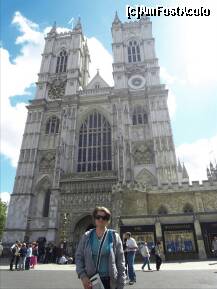 [P38] We're out. Westminster Abbey - West Door. Asta e defapt intrare oficiala, insa turistii intra prin North Door. » foto by TraianS
 - 
<span class="allrVoted glyphicon glyphicon-heart hidden" id="av226763"></span>
<a class="m-l-10 hidden" id="sv226763" onclick="voting_Foto_DelVot(,226763,1570)" role="button">șterge vot <span class="glyphicon glyphicon-remove"></span></a>
<a id="v9226763" class=" c-red"  onclick="voting_Foto_SetVot(226763)" role="button"><span class="glyphicon glyphicon-heart-empty"></span> <b>LIKE</b> = Votează poza</a> <img class="hidden"  id="f226763W9" src="/imagini/loader.gif" border="0" /><span class="AjErrMes hidden" id="e226763ErM"></span>