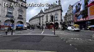 [P50] Piccadilly Circus » foto by Mika
 - 
<span class="allrVoted glyphicon glyphicon-heart hidden" id="av1488213"></span>
<a class="m-l-10 hidden" id="sv1488213" onclick="voting_Foto_DelVot(,1488213,1570)" role="button">șterge vot <span class="glyphicon glyphicon-remove"></span></a>
<a id="v91488213" class=" c-red"  onclick="voting_Foto_SetVot(1488213)" role="button"><span class="glyphicon glyphicon-heart-empty"></span> <b>LIKE</b> = Votează poza</a> <img class="hidden"  id="f1488213W9" src="/imagini/loader.gif" border="0" /><span class="AjErrMes hidden" id="e1488213ErM"></span>