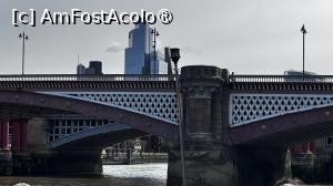 [P14] Blackfriars Btidge » foto by Mika
 - 
<span class="allrVoted glyphicon glyphicon-heart hidden" id="av1489888"></span>
<a class="m-l-10 hidden" id="sv1489888" onclick="voting_Foto_DelVot(,1489888,1570)" role="button">șterge vot <span class="glyphicon glyphicon-remove"></span></a>
<a id="v91489888" class=" c-red"  onclick="voting_Foto_SetVot(1489888)" role="button"><span class="glyphicon glyphicon-heart-empty"></span> <b>LIKE</b> = Votează poza</a> <img class="hidden"  id="f1489888W9" src="/imagini/loader.gif" border="0" /><span class="AjErrMes hidden" id="e1489888ErM"></span>