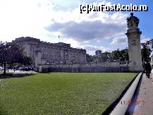 [P69] London - Buckingham Palace » foto by Liaa*
 - 
<span class="allrVoted glyphicon glyphicon-heart hidden" id="av220755"></span>
<a class="m-l-10 hidden" id="sv220755" onclick="voting_Foto_DelVot(,220755,1570)" role="button">șterge vot <span class="glyphicon glyphicon-remove"></span></a>
<a id="v9220755" class=" c-red"  onclick="voting_Foto_SetVot(220755)" role="button"><span class="glyphicon glyphicon-heart-empty"></span> <b>LIKE</b> = Votează poza</a> <img class="hidden"  id="f220755W9" src="/imagini/loader.gif" border="0" /><span class="AjErrMes hidden" id="e220755ErM"></span>