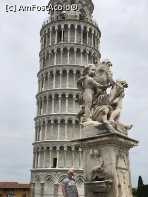 P17 [JUN-2021] Pisa - fantana mai de aproape