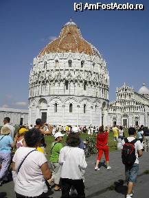 [P18] Baptisteriul (Battistero di San Giovanni), din Piazza dei Miracoli » foto by Costi
 - 
<span class="allrVoted glyphicon glyphicon-heart hidden" id="av47638"></span>
<a class="m-l-10 hidden" id="sv47638" onclick="voting_Foto_DelVot(,47638,1574)" role="button">șterge vot <span class="glyphicon glyphicon-remove"></span></a>
<a id="v947638" class=" c-red"  onclick="voting_Foto_SetVot(47638)" role="button"><span class="glyphicon glyphicon-heart-empty"></span> <b>LIKE</b> = Votează poza</a> <img class="hidden"  id="f47638W9" src="/imagini/loader.gif" border="0" /><span class="AjErrMes hidden" id="e47638ErM"></span>