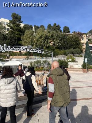 [P06] Taormina -Deci, am fost acolo, dovada fiind porticul de întâmpinare » foto by Yersinia Pestis
 - 
<span class="allrVoted glyphicon glyphicon-heart hidden" id="av1516015"></span>
<a class="m-l-10 hidden" id="sv1516015" onclick="voting_Foto_DelVot(,1516015,1579)" role="button">șterge vot <span class="glyphicon glyphicon-remove"></span></a>
<a id="v91516015" class=" c-red"  onclick="voting_Foto_SetVot(1516015)" role="button"><span class="glyphicon glyphicon-heart-empty"></span> <b>LIKE</b> = Votează poza</a> <img class="hidden"  id="f1516015W9" src="/imagini/loader.gif" border="0" /><span class="AjErrMes hidden" id="e1516015ErM"></span>