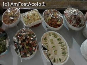 P09 [NOV-2018] platouri cu salate si alte cele, traditionale sau nu, dar foarte gustoase