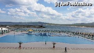 P41 [APR-2014] Marina Royal Palace - piscina, digul și marea