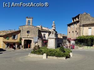 [P11] Piața centrală din Gordes » foto by crismis
 - 
<span class="allrVoted glyphicon glyphicon-heart hidden" id="av1523324"></span>
<a class="m-l-10 hidden" id="sv1523324" onclick="voting_Foto_DelVot(,1523324,1628)" role="button">șterge vot <span class="glyphicon glyphicon-remove"></span></a>
<a id="v91523324" class=" c-red"  onclick="voting_Foto_SetVot(1523324)" role="button"><span class="glyphicon glyphicon-heart-empty"></span> <b>LIKE</b> = Votează poza</a> <img class="hidden"  id="f1523324W9" src="/imagini/loader.gif" border="0" /><span class="AjErrMes hidden" id="e1523324ErM"></span>