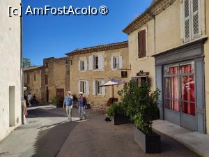 [P16] La pas prin Gordes » foto by crismis
 - 
<span class="allrVoted glyphicon glyphicon-heart hidden" id="av1523329"></span>
<a class="m-l-10 hidden" id="sv1523329" onclick="voting_Foto_DelVot(,1523329,1628)" role="button">șterge vot <span class="glyphicon glyphicon-remove"></span></a>
<a id="v91523329" class=" c-red"  onclick="voting_Foto_SetVot(1523329)" role="button"><span class="glyphicon glyphicon-heart-empty"></span> <b>LIKE</b> = Votează poza</a> <img class="hidden"  id="f1523329W9" src="/imagini/loader.gif" border="0" /><span class="AjErrMes hidden" id="e1523329ErM"></span>