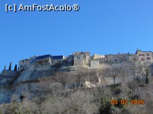 [P01] Baux de Provence, vedere de jos » foto by Yolanda
 - 
<span class="allrVoted glyphicon glyphicon-heart hidden" id="av1482330"></span>
<a class="m-l-10 hidden" id="sv1482330" onclick="voting_Foto_DelVot(,1482330,1628)" role="button">șterge vot <span class="glyphicon glyphicon-remove"></span></a>
<a id="v91482330" class=" c-red"  onclick="voting_Foto_SetVot(1482330)" role="button"><span class="glyphicon glyphicon-heart-empty"></span> <b>LIKE</b> = Votează poza</a> <img class="hidden"  id="f1482330W9" src="/imagini/loader.gif" border="0" /><span class="AjErrMes hidden" id="e1482330ErM"></span>