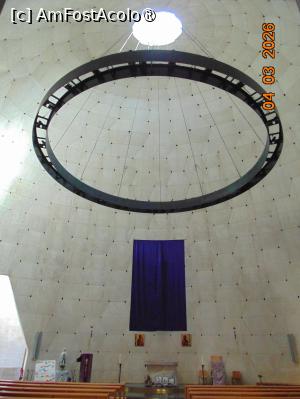 [P22] Eglise de la Sainte Famille, lustra circulara » foto by Yolanda
 - 
<span class="allrVoted glyphicon glyphicon-heart hidden" id="av1525248"></span>
<a class="m-l-10 hidden" id="sv1525248" onclick="voting_Foto_DelVot(,1525248,1628)" role="button">șterge vot <span class="glyphicon glyphicon-remove"></span></a>
<a id="v91525248" class=" c-red"  onclick="voting_Foto_SetVot(1525248)" role="button"><span class="glyphicon glyphicon-heart-empty"></span> <b>LIKE</b> = Votează poza</a> <img class="hidden"  id="f1525248W9" src="/imagini/loader.gif" border="0" /><span class="AjErrMes hidden" id="e1525248ErM"></span>