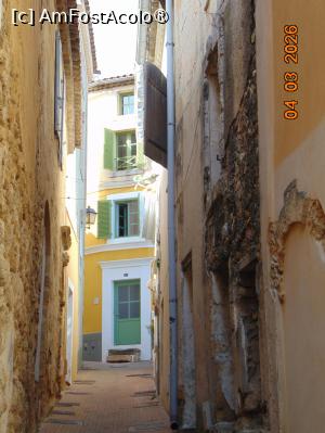 [P37] centrul vechi, stradute înguste, cladii cu obloane vechi » foto by Yolanda
 - 
<span class="allrVoted glyphicon glyphicon-heart hidden" id="av1525263"></span>
<a class="m-l-10 hidden" id="sv1525263" onclick="voting_Foto_DelVot(,1525263,1628)" role="button">șterge vot <span class="glyphicon glyphicon-remove"></span></a>
<a id="v91525263" class=" c-red"  onclick="voting_Foto_SetVot(1525263)" role="button"><span class="glyphicon glyphicon-heart-empty"></span> <b>LIKE</b> = Votează poza</a> <img class="hidden"  id="f1525263W9" src="/imagini/loader.gif" border="0" /><span class="AjErrMes hidden" id="e1525263ErM"></span>