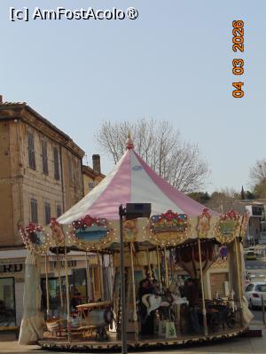 [P57] un carusel frumos pe Alees Jaures » foto by Yolanda
 - 
<span class="allrVoted glyphicon glyphicon-heart hidden" id="av1525283"></span>
<a class="m-l-10 hidden" id="sv1525283" onclick="voting_Foto_DelVot(,1525283,1628)" role="button">șterge vot <span class="glyphicon glyphicon-remove"></span></a>
<a id="v91525283" class=" c-red"  onclick="voting_Foto_SetVot(1525283)" role="button"><span class="glyphicon glyphicon-heart-empty"></span> <b>LIKE</b> = Votează poza</a> <img class="hidden"  id="f1525283W9" src="/imagini/loader.gif" border="0" /><span class="AjErrMes hidden" id="e1525283ErM"></span>