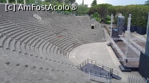 [P15] vedere spre scena » foto by Yolanda
 - 
<span class="allrVoted glyphicon glyphicon-heart hidden" id="av1525656"></span>
<a class="m-l-10 hidden" id="sv1525656" onclick="voting_Foto_DelVot(,1525656,1628)" role="button">șterge vot <span class="glyphicon glyphicon-remove"></span></a>
<a id="v91525656" class=" c-red"  onclick="voting_Foto_SetVot(1525656)" role="button"><span class="glyphicon glyphicon-heart-empty"></span> <b>LIKE</b> = Votează poza</a> <img class="hidden"  id="f1525656W9" src="/imagini/loader.gif" border="0" /><span class="AjErrMes hidden" id="e1525656ErM"></span>