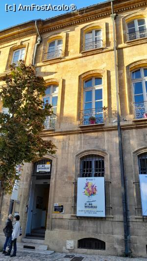 [P08] atelierul de arta de pe Cours Mirabeau 21 bis » foto by Yolanda
 - 
<span class="allrVoted glyphicon glyphicon-heart hidden" id="av1526409"></span>
<a class="m-l-10 hidden" id="sv1526409" onclick="voting_Foto_DelVot(,1526409,1628)" role="button">șterge vot <span class="glyphicon glyphicon-remove"></span></a>
<a id="v91526409" class=" c-red"  onclick="voting_Foto_SetVot(1526409)" role="button"><span class="glyphicon glyphicon-heart-empty"></span> <b>LIKE</b> = Votează poza</a> <img class="hidden"  id="f1526409W9" src="/imagini/loader.gif" border="0" /><span class="AjErrMes hidden" id="e1526409ErM"></span>