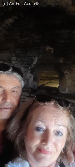[P33] în interior borie » foto by Yolanda
 - 
<span class="allrVoted glyphicon glyphicon-heart hidden" id="av1547655"></span>
<a class="m-l-10 hidden" id="sv1547655" onclick="voting_Foto_DelVot(,1547655,1628)" role="button">șterge vot <span class="glyphicon glyphicon-remove"></span></a>
<a id="v91547655" class=" c-red"  onclick="voting_Foto_SetVot(1547655)" role="button"><span class="glyphicon glyphicon-heart-empty"></span> <b>LIKE</b> = Votează poza</a> <img class="hidden"  id="f1547655W9" src="/imagini/loader.gif" border="0" /><span class="AjErrMes hidden" id="e1547655ErM"></span>