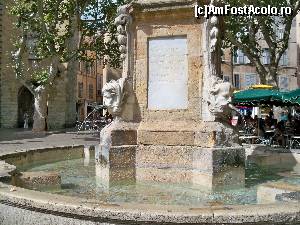 [P28] Aix en Provence - fântâna din faţa primăriei » foto by Carmen Ion
 - 
<span class="allrVoted glyphicon glyphicon-heart hidden" id="av582328"></span>
<a class="m-l-10 hidden" id="sv582328" onclick="voting_Foto_DelVot(,582328,1628)" role="button">șterge vot <span class="glyphicon glyphicon-remove"></span></a>
<a id="v9582328" class=" c-red"  onclick="voting_Foto_SetVot(582328)" role="button"><span class="glyphicon glyphicon-heart-empty"></span> <b>LIKE</b> = Votează poza</a> <img class="hidden"  id="f582328W9" src="/imagini/loader.gif" border="0" /><span class="AjErrMes hidden" id="e582328ErM"></span>