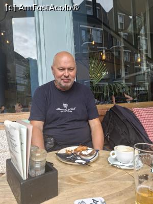 [P03] amfostșiioacolo » foto by robert
 - 
<span class="allrVoted glyphicon glyphicon-heart hidden" id="av1515267"></span>
<a class="m-l-10 hidden" id="sv1515267" onclick="voting_Foto_DelVot(,1515267,1639)" role="button">șterge vot <span class="glyphicon glyphicon-remove"></span></a>
<a id="v91515267" class=" c-red"  onclick="voting_Foto_SetVot(1515267)" role="button"><span class="glyphicon glyphicon-heart-empty"></span> <b>LIKE</b> = Votează poza</a> <img class="hidden"  id="f1515267W9" src="/imagini/loader.gif" border="0" /><span class="AjErrMes hidden" id="e1515267ErM"></span>