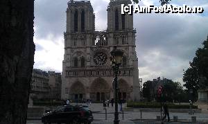 [P18] Catedrala Notre-Dame vedere din fata. Paris, Franta » foto by traian.leuca †
 - 
<span class="allrVoted glyphicon glyphicon-heart hidden" id="av400453"></span>
<a class="m-l-10 hidden" id="sv400453" onclick="voting_Foto_DelVot(,400453,1684)" role="button">șterge vot <span class="glyphicon glyphicon-remove"></span></a>
<a id="v9400453" class=" c-red"  onclick="voting_Foto_SetVot(400453)" role="button"><span class="glyphicon glyphicon-heart-empty"></span> <b>LIKE</b> = Votează poza</a> <img class="hidden"  id="f400453W9" src="/imagini/loader.gif" border="0" /><span class="AjErrMes hidden" id="e400453ErM"></span>