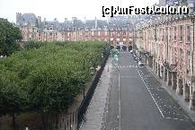 [P22] Place des Vosges, văzută din apartamentul lui Victor Hugo » foto by Ovidiu istorie
 - 
<span class="allrVoted glyphicon glyphicon-heart hidden" id="av320814"></span>
<a class="m-l-10 hidden" id="sv320814" onclick="voting_Foto_DelVot(,320814,1684)" role="button">șterge vot <span class="glyphicon glyphicon-remove"></span></a>
<a id="v9320814" class=" c-red"  onclick="voting_Foto_SetVot(320814)" role="button"><span class="glyphicon glyphicon-heart-empty"></span> <b>LIKE</b> = Votează poza</a> <img class="hidden"  id="f320814W9" src="/imagini/loader.gif" border="0" /><span class="AjErrMes hidden" id="e320814ErM"></span>