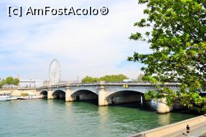 [P08] Pont de la Concorde, în fundal obeliscul și roata uriașă » foto by AZE
 - 
<span class="allrVoted glyphicon glyphicon-heart hidden" id="av906046"></span>
<a class="m-l-10 hidden" id="sv906046" onclick="voting_Foto_DelVot(,906046,1684)" role="button">șterge vot <span class="glyphicon glyphicon-remove"></span></a>
<a id="v9906046" class=" c-red"  onclick="voting_Foto_SetVot(906046)" role="button"><span class="glyphicon glyphicon-heart-empty"></span> <b>LIKE</b> = Votează poza</a> <img class="hidden"  id="f906046W9" src="/imagini/loader.gif" border="0" /><span class="AjErrMes hidden" id="e906046ErM"></span>