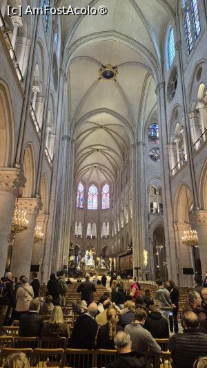 [P15] Paris - Notre Dame - interior » foto by ANILU
 - 
<span class="allrVoted glyphicon glyphicon-heart hidden" id="av1521136"></span>
<a class="m-l-10 hidden" id="sv1521136" onclick="voting_Foto_DelVot(,1521136,1684)" role="button">șterge vot <span class="glyphicon glyphicon-remove"></span></a>
<a id="v91521136" class=" c-red"  onclick="voting_Foto_SetVot(1521136)" role="button"><span class="glyphicon glyphicon-heart-empty"></span> <b>LIKE</b> = Votează poza</a> <img class="hidden"  id="f1521136W9" src="/imagini/loader.gif" border="0" /><span class="AjErrMes hidden" id="e1521136ErM"></span>