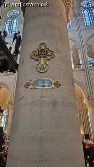 [P18] Paris - Notre Dame - interior » foto by ANILU
 - 
<span class="allrVoted glyphicon glyphicon-heart hidden" id="av1521139"></span>
<a class="m-l-10 hidden" id="sv1521139" onclick="voting_Foto_DelVot(,1521139,1684)" role="button">șterge vot <span class="glyphicon glyphicon-remove"></span></a>
<a id="v91521139" class=" c-red"  onclick="voting_Foto_SetVot(1521139)" role="button"><span class="glyphicon glyphicon-heart-empty"></span> <b>LIKE</b> = Votează poza</a> <img class="hidden"  id="f1521139W9" src="/imagini/loader.gif" border="0" /><span class="AjErrMes hidden" id="e1521139ErM"></span>