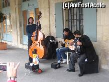 [P27] Suntem in Place des Vosges, langa cartierul Marais, intalnim o orchestra tanara » foto by dorgo
 - 
<span class="allrVoted glyphicon glyphicon-heart hidden" id="av158429"></span>
<a class="m-l-10 hidden" id="sv158429" onclick="voting_Foto_DelVot(,158429,1684)" role="button">șterge vot <span class="glyphicon glyphicon-remove"></span></a>
<a id="v9158429" class=" c-red"  onclick="voting_Foto_SetVot(158429)" role="button"><span class="glyphicon glyphicon-heart-empty"></span> <b>LIKE</b> = Votează poza</a> <img class="hidden"  id="f158429W9" src="/imagini/loader.gif" border="0" /><span class="AjErrMes hidden" id="e158429ErM"></span>