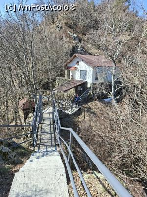 [P12] Cetatea Poenari, Vechea Casă de bilete acum Spațiu administrativ » foto by mprofeanu
 - 
<span class="allrVoted glyphicon glyphicon-heart hidden" id="av1521293"></span>
<a class="m-l-10 hidden" id="sv1521293" onclick="voting_Foto_DelVot(,1521293,1790)" role="button">șterge vot <span class="glyphicon glyphicon-remove"></span></a>
<a id="v91521293" class=" c-red"  onclick="voting_Foto_SetVot(1521293)" role="button"><span class="glyphicon glyphicon-heart-empty"></span> <b>LIKE</b> = Votează poza</a> <img class="hidden"  id="f1521293W9" src="/imagini/loader.gif" border="0" /><span class="AjErrMes hidden" id="e1521293ErM"></span>