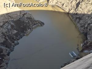[P46] Barajul Vidraru, Căminul Golirii de fund din malul estic, nu l-am putut poza bine...  » foto by mprofeanu
 - 
<span class="allrVoted glyphicon glyphicon-heart hidden" id="av1521327"></span>
<a class="m-l-10 hidden" id="sv1521327" onclick="voting_Foto_DelVot(,1521327,1790)" role="button">șterge vot <span class="glyphicon glyphicon-remove"></span></a>
<a id="v91521327" class=" c-red"  onclick="voting_Foto_SetVot(1521327)" role="button"><span class="glyphicon glyphicon-heart-empty"></span> <b>LIKE</b> = Votează poza</a> <img class="hidden"  id="f1521327W9" src="/imagini/loader.gif" border="0" /><span class="AjErrMes hidden" id="e1521327ErM"></span>