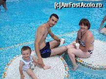 [P02] o familie fericita care se bucura de soare la piscina hotelului magnolia » foto by danadina14*
 - 
<span class="allrVoted glyphicon glyphicon-heart hidden" id="av214419"></span>
<a class="m-l-10 hidden" id="sv214419" onclick="voting_Foto_DelVot(,214419,1853)" role="button">șterge vot <span class="glyphicon glyphicon-remove"></span></a>
<a id="v9214419" class=" c-red"  onclick="voting_Foto_SetVot(214419)" role="button"><span class="glyphicon glyphicon-heart-empty"></span> <b>LIKE</b> = Votează poza</a> <img class="hidden"  id="f214419W9" src="/imagini/loader.gif" border="0" /><span class="AjErrMes hidden" id="e214419ErM"></span>