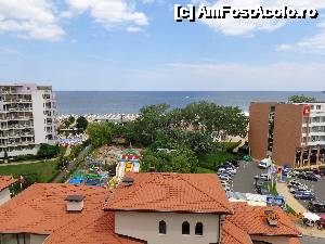 [P14] Vedere la mare din balconul hotelului » foto by zola
 - 
<span class="allrVoted glyphicon glyphicon-heart hidden" id="av633702"></span>
<a class="m-l-10 hidden" id="sv633702" onclick="voting_Foto_DelVot(,633702,1941)" role="button">șterge vot <span class="glyphicon glyphicon-remove"></span></a>
<a id="v9633702" class=" c-red"  onclick="voting_Foto_SetVot(633702)" role="button"><span class="glyphicon glyphicon-heart-empty"></span> <b>LIKE</b> = Votează poza</a> <img class="hidden"  id="f633702W9" src="/imagini/loader.gif" border="0" /><span class="AjErrMes hidden" id="e633702ErM"></span>